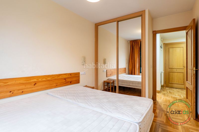 Foto 3ac85fd8-3b05-4fcf-8368-dcc84a8e440b. Pis amb calefacció aparcament a Tremañes Gijón