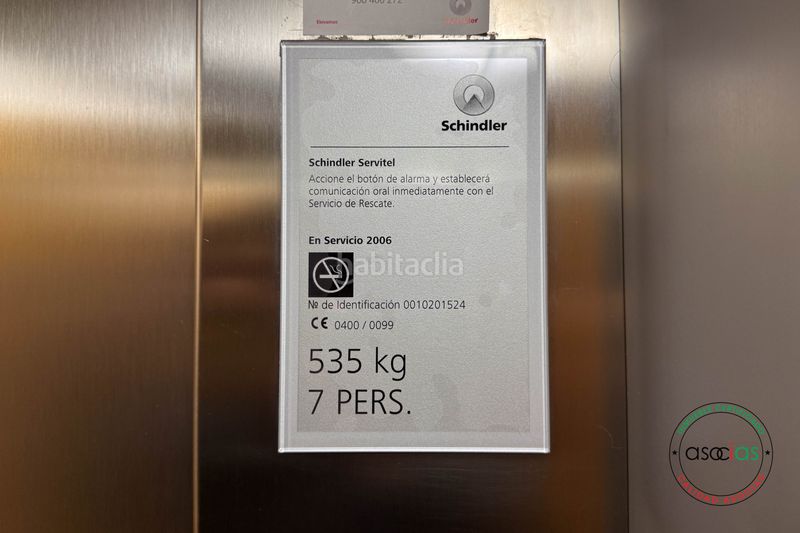 Foto aacce78d-6a74-4fc5-8a10-7b314466d1ac. Pis amb calefacció aparcament a Tremañes Gijón