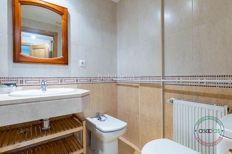 Foto ddb9a0c8-8795-49cd-9059-13d11db4c07b. Pis amb calefacció aparcament a Tremañes Gijón