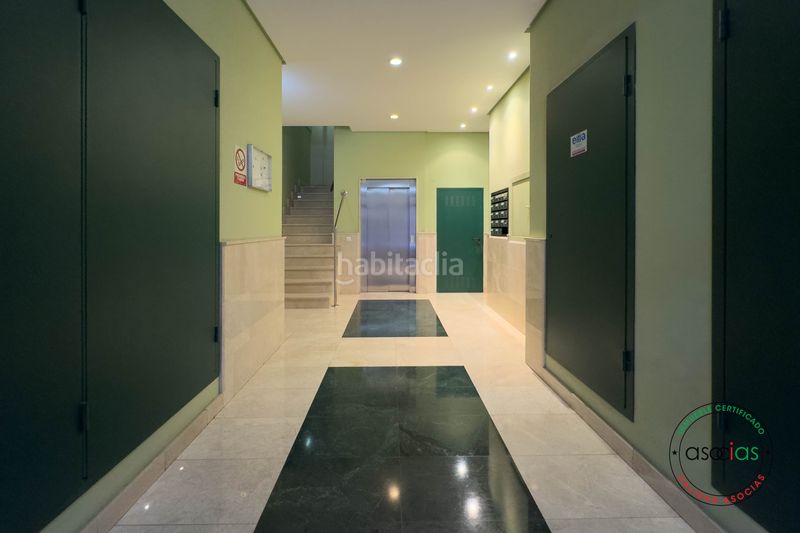 Foto edd3a9f8-d155-42a1-b2ca-1c01d332080c. Pis amb calefacció aparcament a Tremañes Gijón