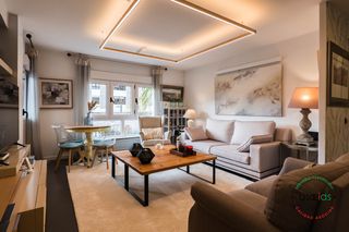 Etagenwohnung in Gijón - calle pintor carreño miranda 10. Acogedor piso exterior con vistas a la  icónica plaza de toros d