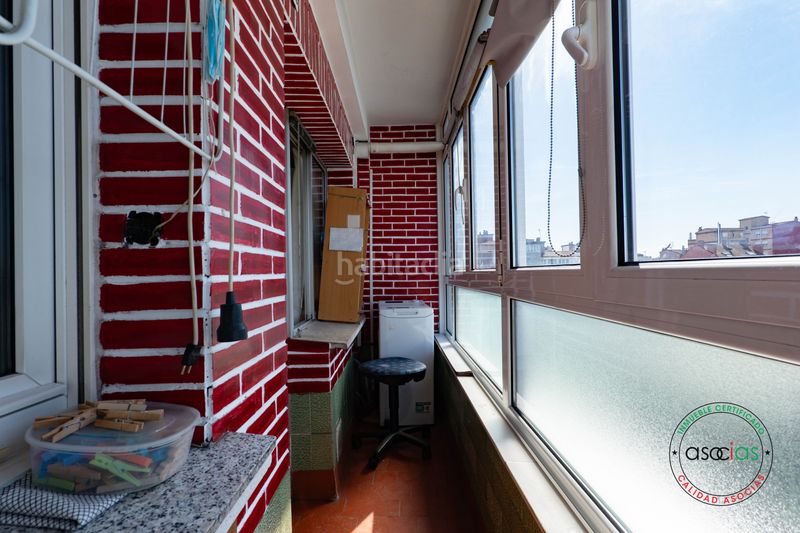 Foto f4caeb51-3e7f-41e4-a634-f47a4cc4057e. Pis a Gijón - calle reconquista 17 a Ceares Gijón