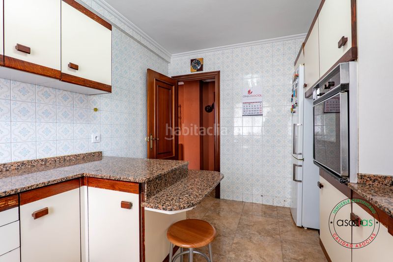 Foto 087cddab-d21c-47f6-a95d-6ffdef33ed57. Pis a Gijón - avenida de torcuato fernandez miranda 10 a Gijón