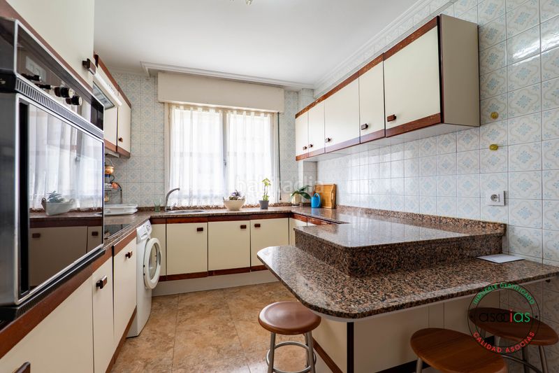 Foto 0e2fb2f4-397d-4c98-9040-02a76c8b80d5. Pis a Gijón - avenida de torcuato fernandez miranda 10 a Gijón