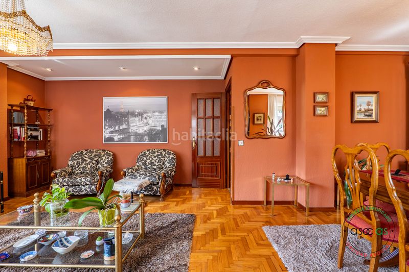 Foto 217b114f-576d-422f-b7c8-84f319808094. Pis a Gijón - avenida de torcuato fernandez miranda 10 a Gijón