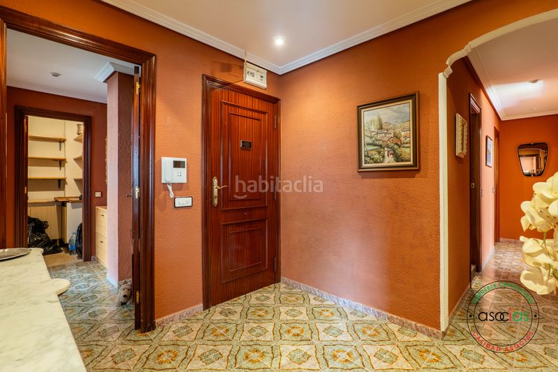 Foto 85eb8789-84f6-4983-981b-574672434b9e. Pis a Gijón - avenida de torcuato fernandez miranda 10 a Gijón