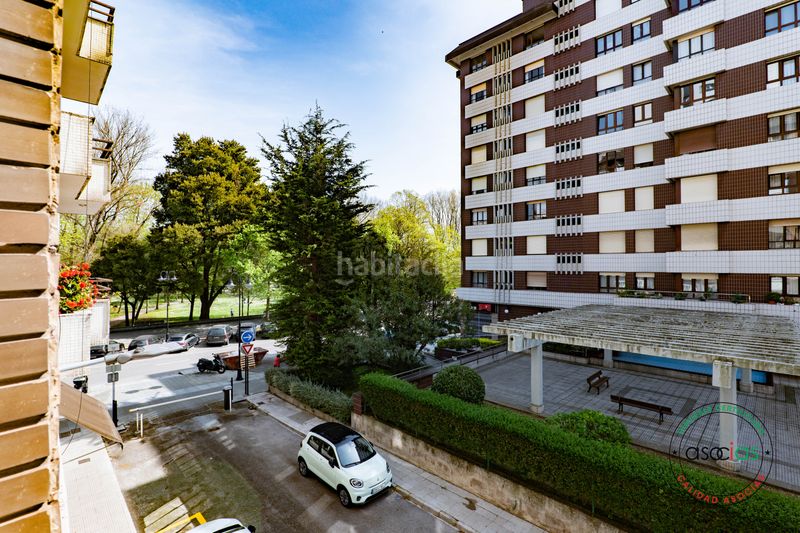 Foto 95609050-3087-468a-b678-d4e8d605af73. Pis a Gijón - avenida de torcuato fernandez miranda 10 a Gijón