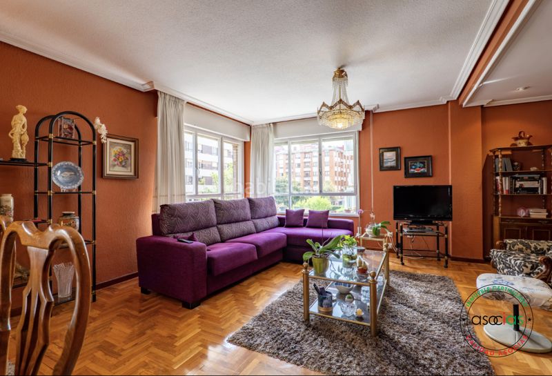 Foto a00a03f4-c1b7-4f7c-90a4-b0297d3e9e5b. Pis a Gijón - avenida de torcuato fernandez miranda 10 a Gijón