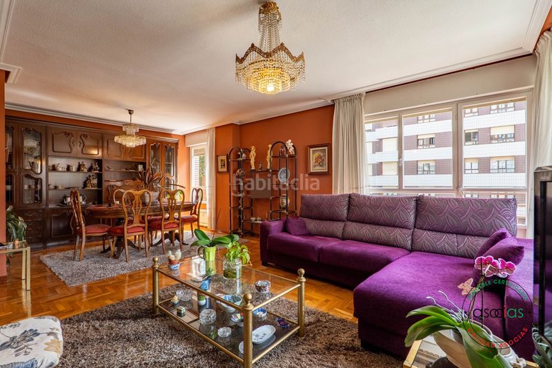 Foto e59f361b-fca1-49b3-9131-3d0894fd35bb. Pis a Gijón - avenida de torcuato fernandez miranda 10 a Gijón