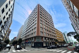 Flat in Gijón - calle manso 12. Tres habitaciones en la arena a un paso de san lorenzo