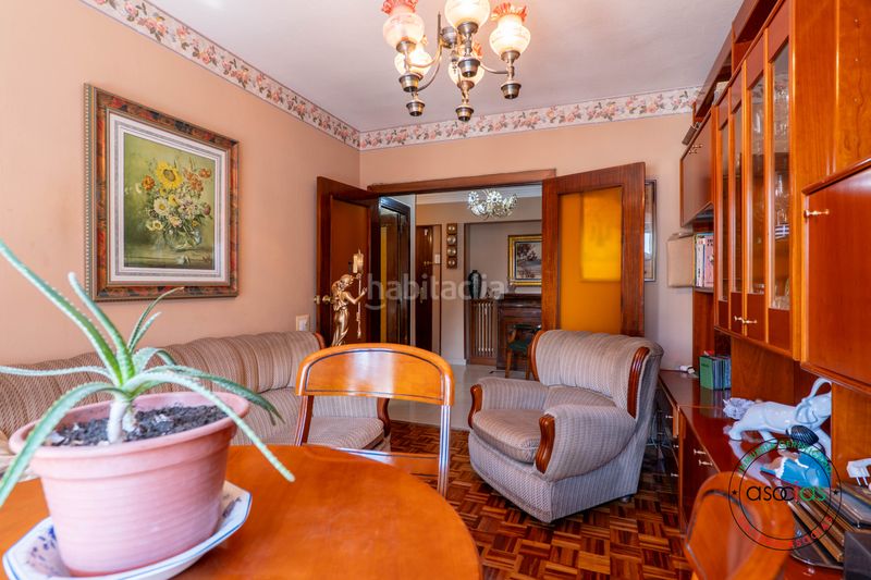 Foto a3d11143-b7b9-478e-9731-3430dca887bf. Appartamento in calle anselmo cifuentes 12 in Centro Gijón