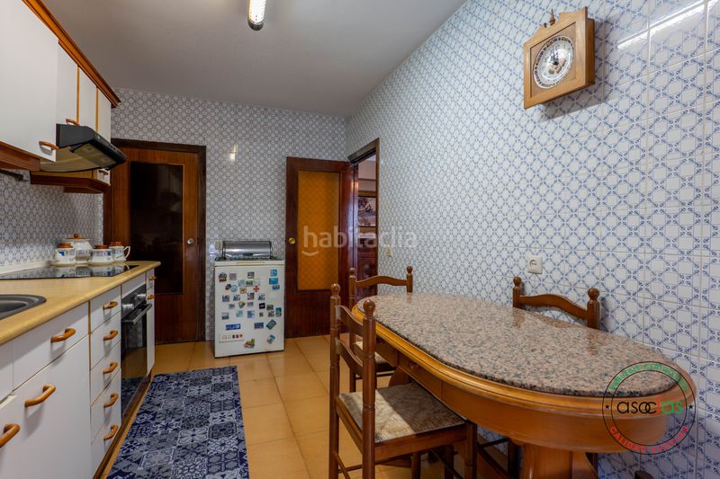 Foto f873f23f-a3a7-4002-a8fe-258e743fa498. Appartamento in calle anselmo cifuentes 12 in Centro Gijón