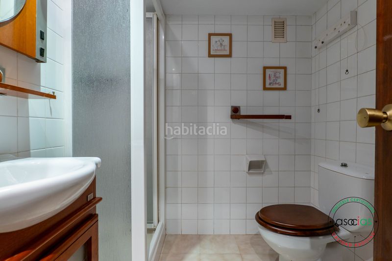 Foto fc216800-6587-41ad-b33c-8714e99e9c2f. Appartamento in calle anselmo cifuentes 12 in Centro Gijón