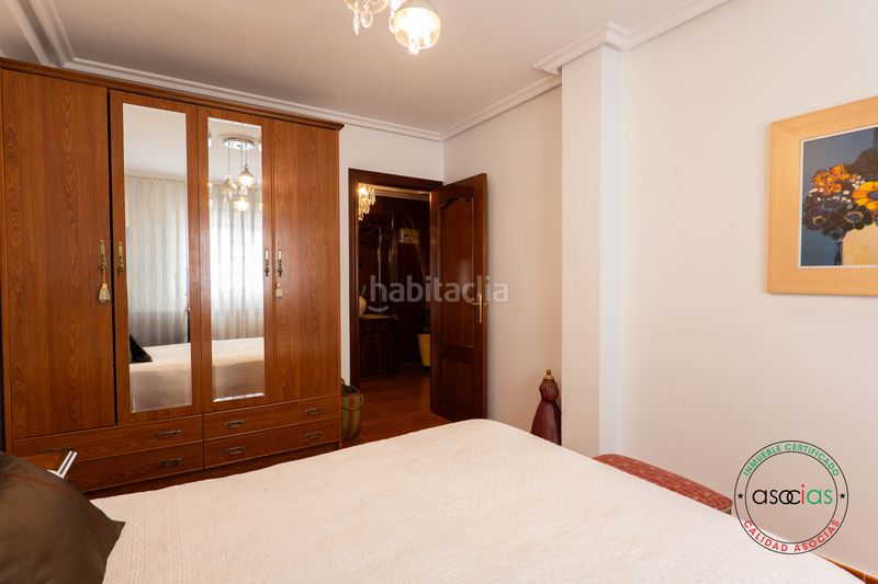 Foto 45be894a-98d0-4f05-8cbb-3f77340d29b0. Pis a calle alonso de ojeda 21 a Llano Gijón