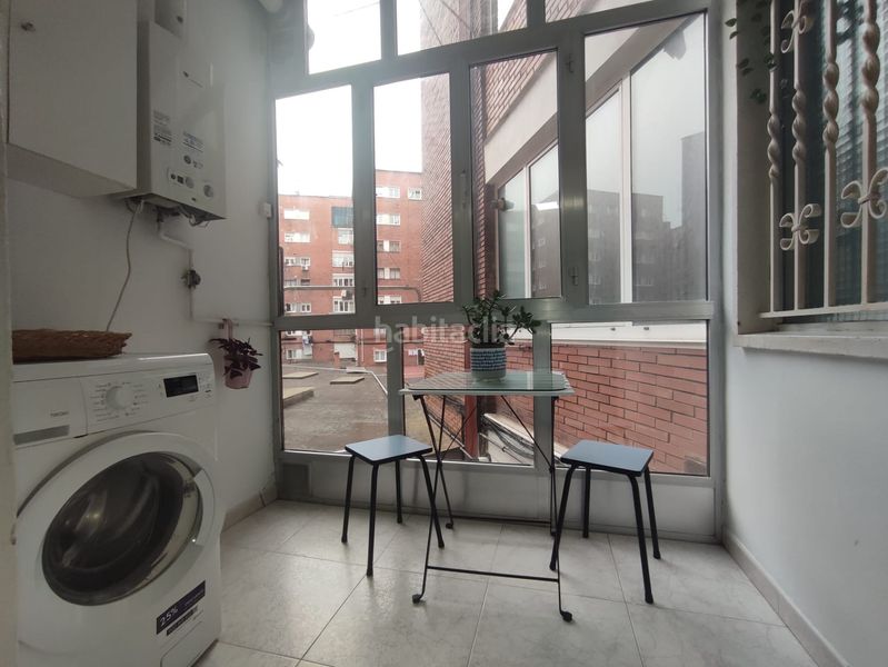 Foto 8064bee1-abe5-4375-b512-b639d02b2900. Rent flat with heating in Centro Gijón
