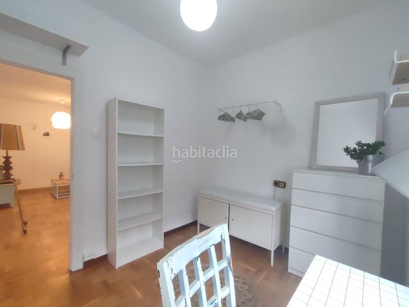 Foto bf6698e2-e4d7-406b-9fbe-5e3e94ba2a32. Rent flat with heating in Centro Gijón