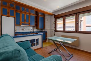 Pis  Gijon - calle ruperto velasco 14. Singular apartamento, muy bien aprovechado  en el centro de la c