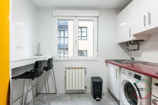 Appartement  Gijon - calle calderon de la barca 19. Piso con ascensor para entrar a vivir en la parte baja del coto.