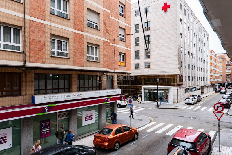 Foto b102f2cb-5a54-4bd5-8640-5da4775131a0. Pis a gijon - calle adosinda 11 a Centro Gijón