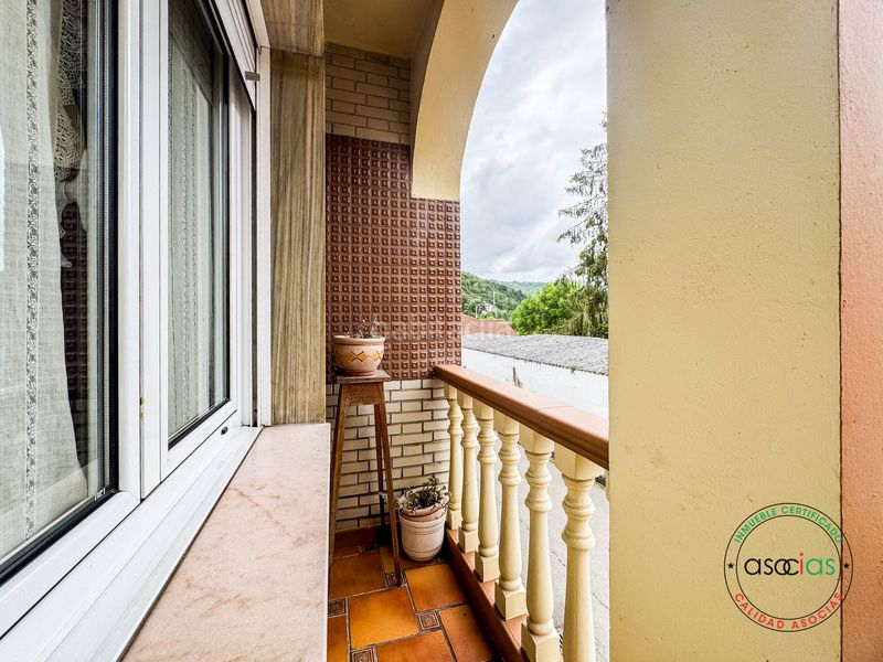 Foto 0ce4df41-3377-4e6e-b0d2-002c2ce2aa03. Casa a el condado - lugar condado 89 a Laviana