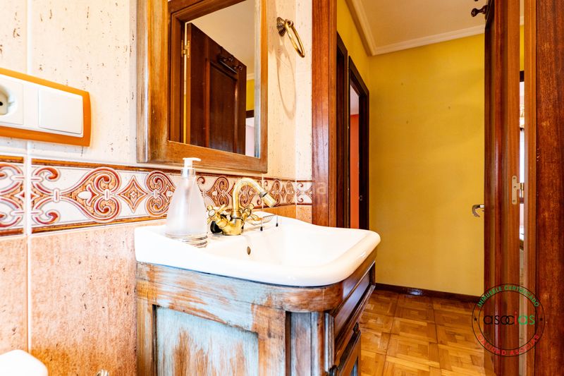 Foto 92179d42-e1e8-471b-89e5-2bd8ee30879d. Casa a el condado - lugar condado 89 a Laviana
