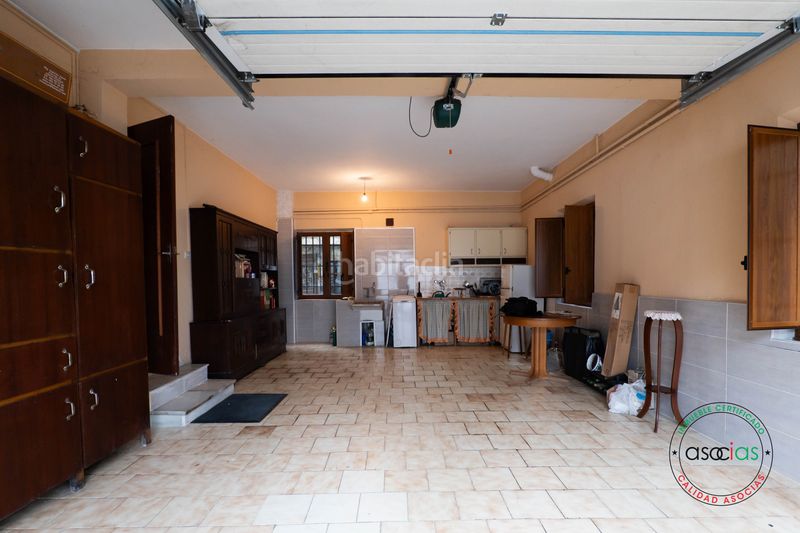 Foto f98a9fe3-0664-414f-800c-563126edf4cd. Casa a el condado - lugar condado 89 a Laviana