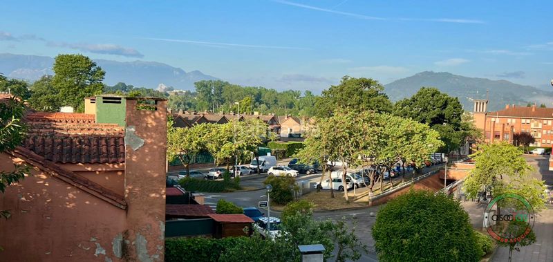 Foto c0db017b-0876-4938-a0fb-5de38eb725e6. Casa adossada amb calefacció aparcament a La Fresneda Siero