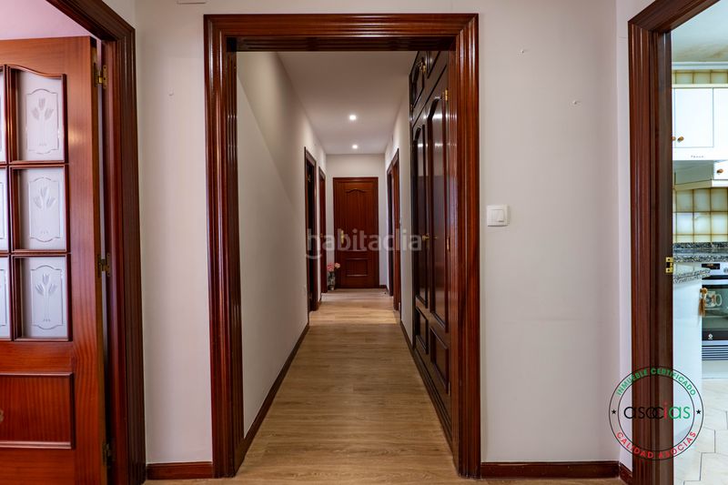 Foto f7b65666-192a-4a1a-afa9-a35035c54f41. Pis amb calefacció a El Polígono Gijón