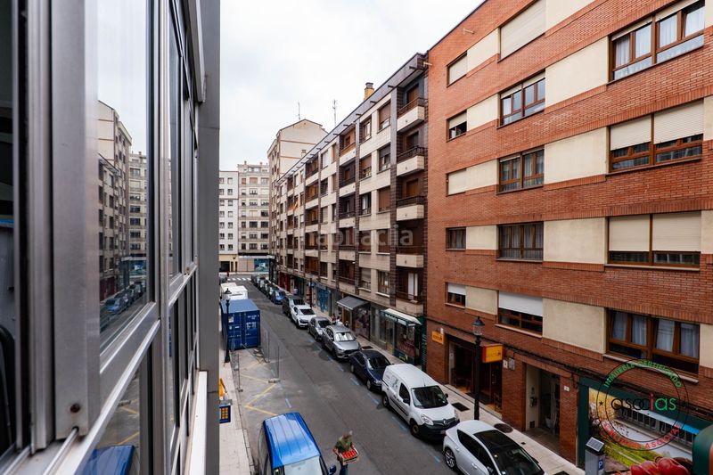 Foto f39d95bf-13c3-4312-a561-61d6d08f7704. Flat in Gijón - calle ezcurdia 144 in La Arena Gijón