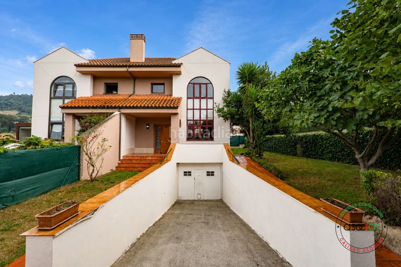Foto 70896f39-f523-4030-b3de-f4e9816ad019. Towny house in Vega - camino de huerces 1293 in Vega Gijón