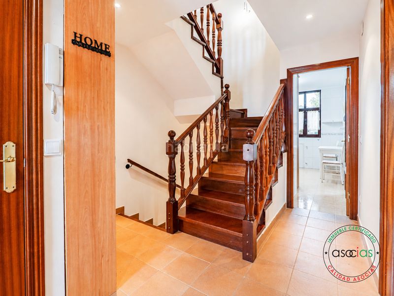 Foto b0201150-492f-493c-9669-48f314295ae5. Towny house in Vega - camino de huerces 1293 in Vega Gijón