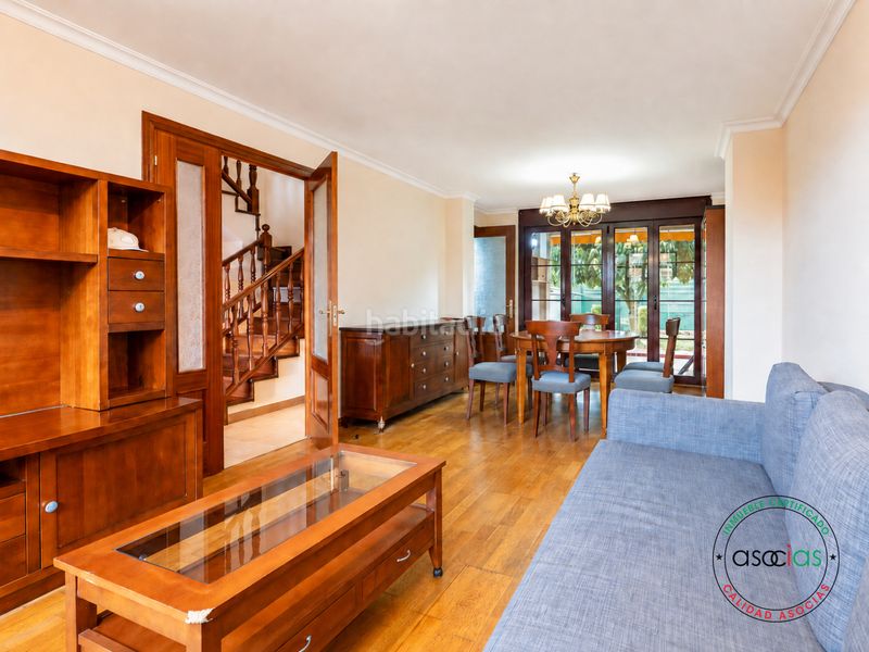 Foto fdaf0aad-e9b8-4790-8442-1fa7b909724b. Towny house in Vega - camino de huerces 1293 in Vega Gijón
