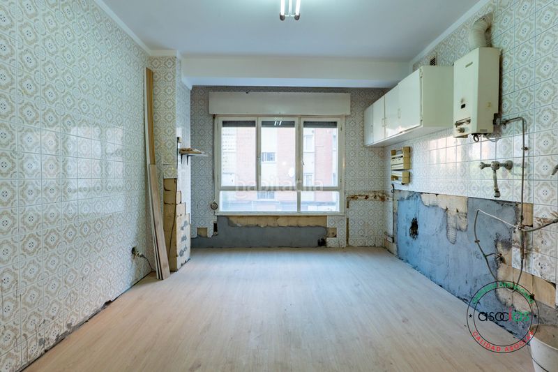 Foto 3d6b72df-775d-4bd7-a871-c128c94bd049. Piso en Gijón - avenida gaspar garcia laviana 49 venta de piso en gaspar garcialaviana en Gijón