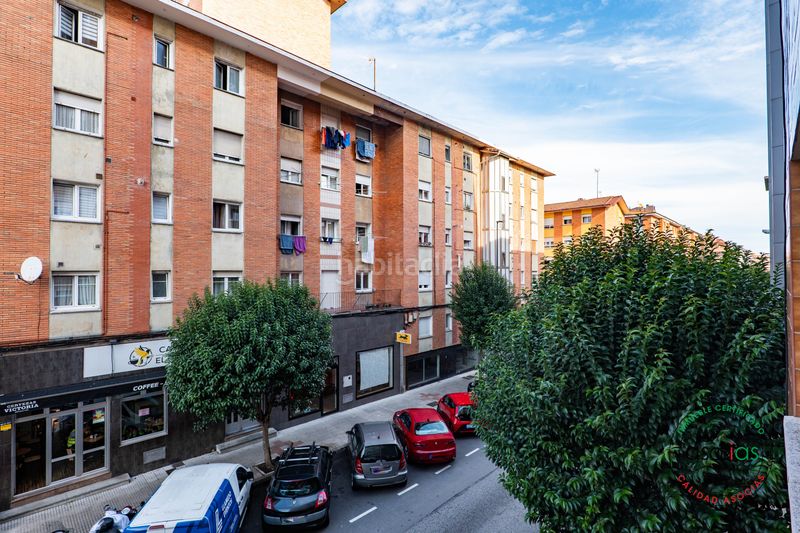 Foto 41e9d56e-3a9b-4839-be27-627cf2315a32. Piso en Gijón - avenida gaspar garcia laviana 49 venta de piso en gaspar garcialaviana en Gijón