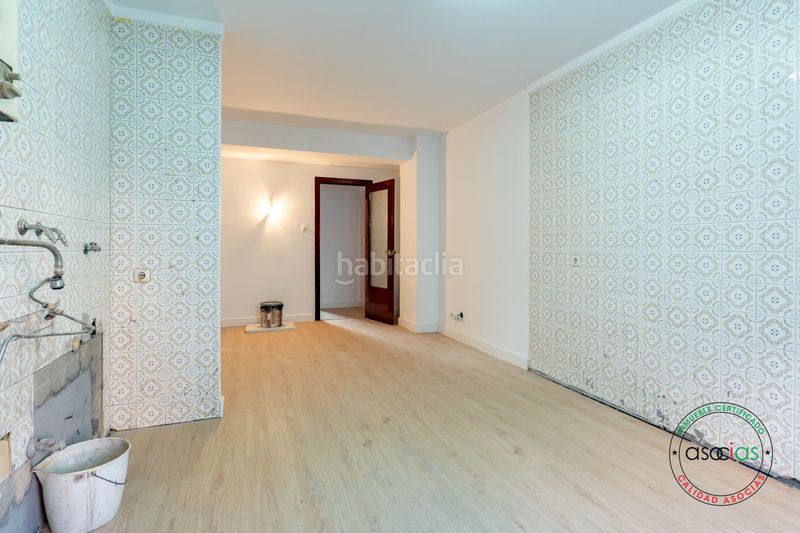 Foto d89212d5-b34a-4b06-9aeb-3d9024d99fe2. Piso en Gijón - avenida gaspar garcia laviana 49 venta de piso en gaspar garcialaviana en Gijón