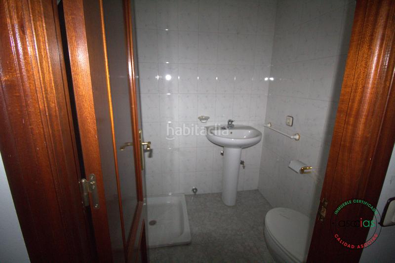 Foto b55072cc-6561-4f26-8d98-fb685c7f0b6d. Local commercial dans Sama Langreo