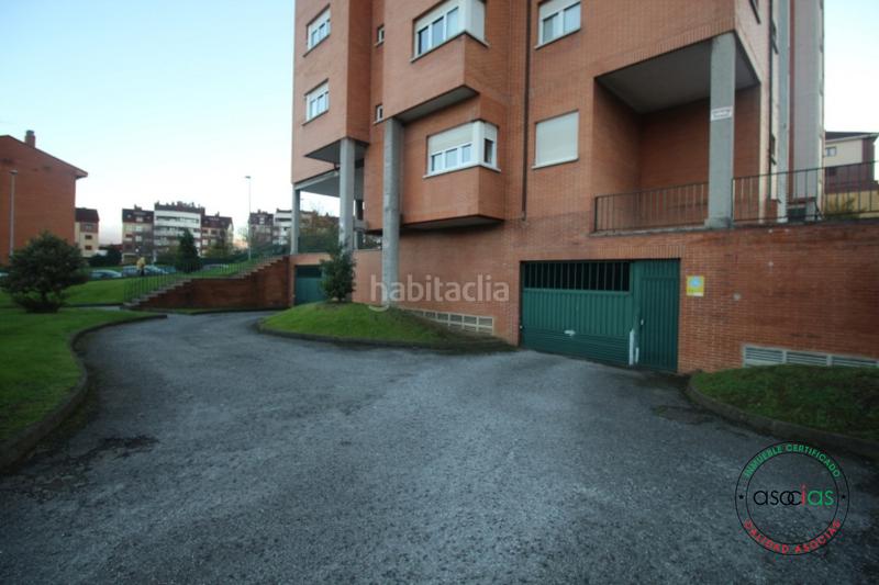 Foto 4751bc11-1164-486d-af1b-3cd52e75b6df. Posto auto in Gijón - salvador allende 20-22 in Roces Gijón