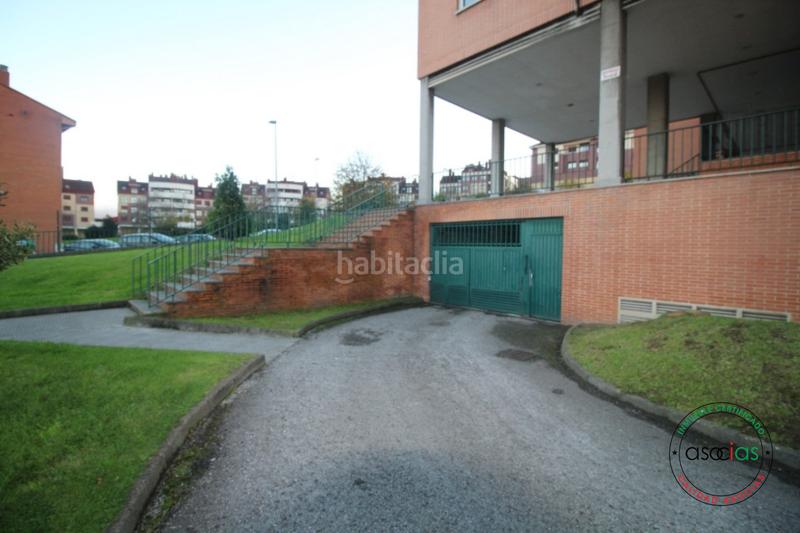 Foto c0a5d979-39c6-4af7-be72-77feb96de9f4. Posto auto in Gijón - salvador allende 20-22 in Roces Gijón