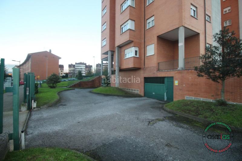 Foto d419dc0a-6967-414e-b378-4b2b38dea8fc. Posto auto in Gijón - salvador allende 20-22 in Roces Gijón