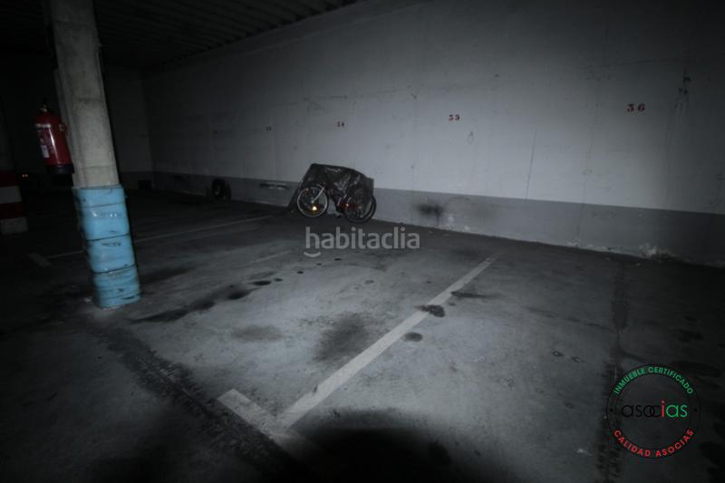 Foto dfac54ab-354f-4eb1-8154-31772e3e43f8. Posto auto in Gijón - salvador allende 20-22 in Roces Gijón