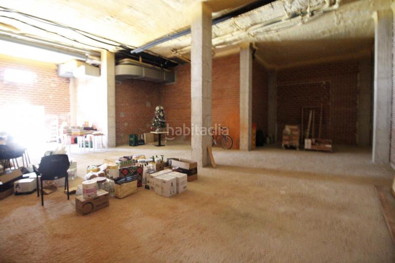 Foto 4f3802f7-a604-4763-acdc-bf701a68fd37. Lloguer local comercial a Nuevos Roces Gijón