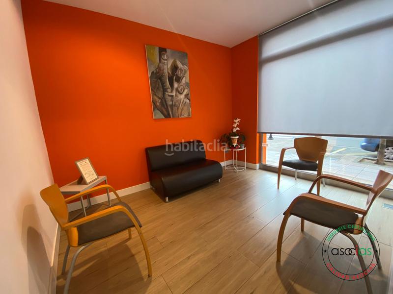 Foto 1dedba3f-ce12-41e1-b4ab-432d018b364a. Local comercial local instalado nuevo como clinica de fisioterapia en Gijón