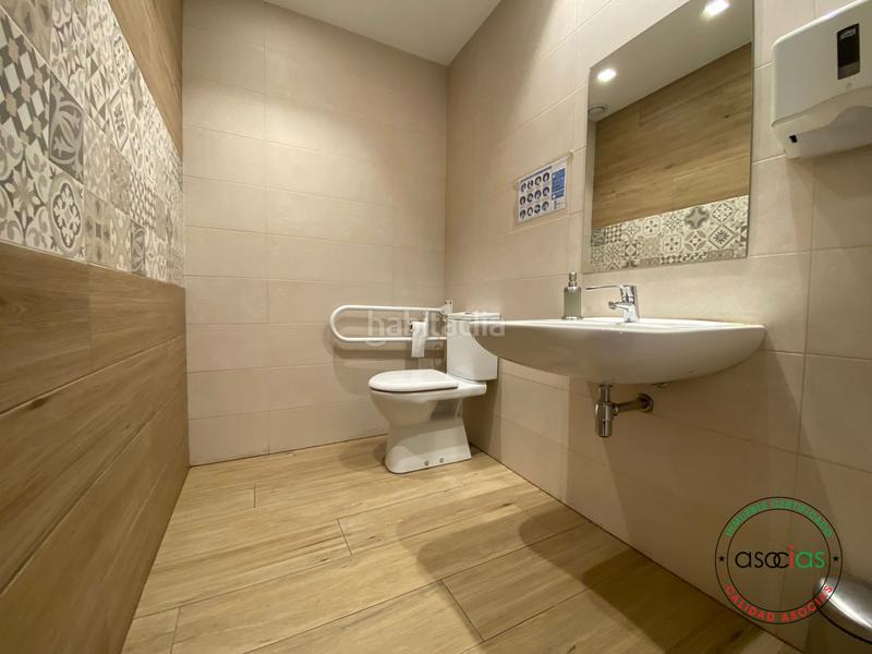 Foto 5b2725b0-70e7-4b04-a285-81d0b9160449. Local comercial local instalado nuevo como clinica de fisioterapia en Gijón