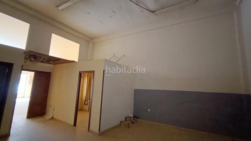 Foto 3415cd73-5fcb-4443-8c76-b7a622f2ec4f. Affitto locale commerciale in Gijón - cl eleuterio quintanilla 32 in Gijón