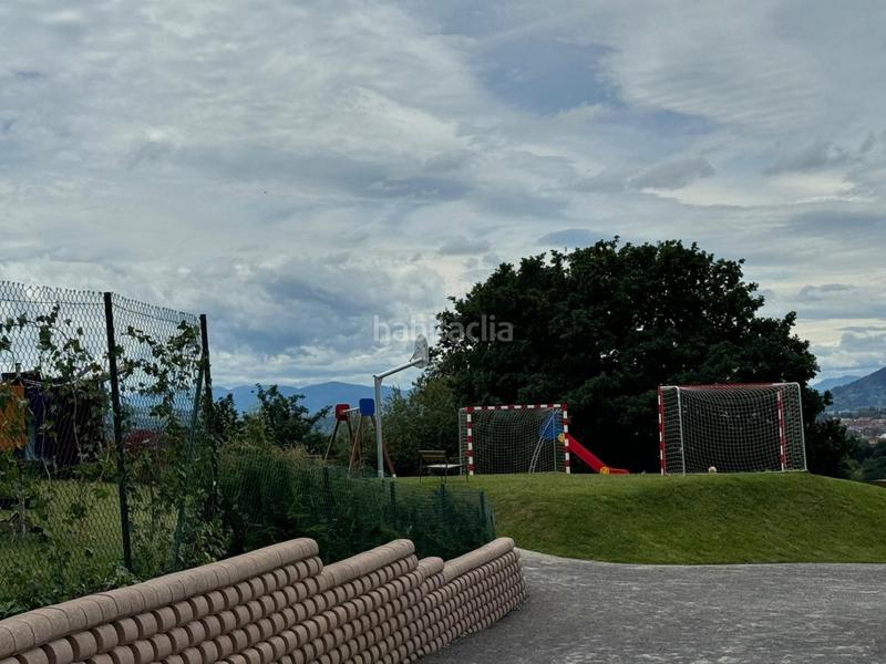 Foto 9a3bda9d-030c-4483-941b-dbc0b3c32c9d. Rent house in la pola Siero Siero