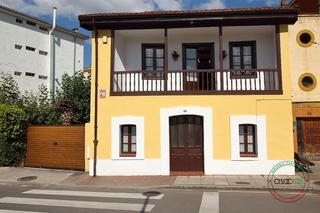 Casa a Colloto - luis suarez ximielga 38. Vivienda con parcela en el centro de colloto