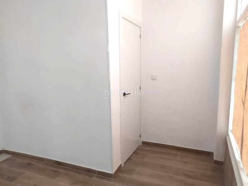 Foto 630e87ab-1a0f-49f5-8adb-aaedf1bed96e. Alquiler local comercial buscas un local reformado para entrar? en Gijón
