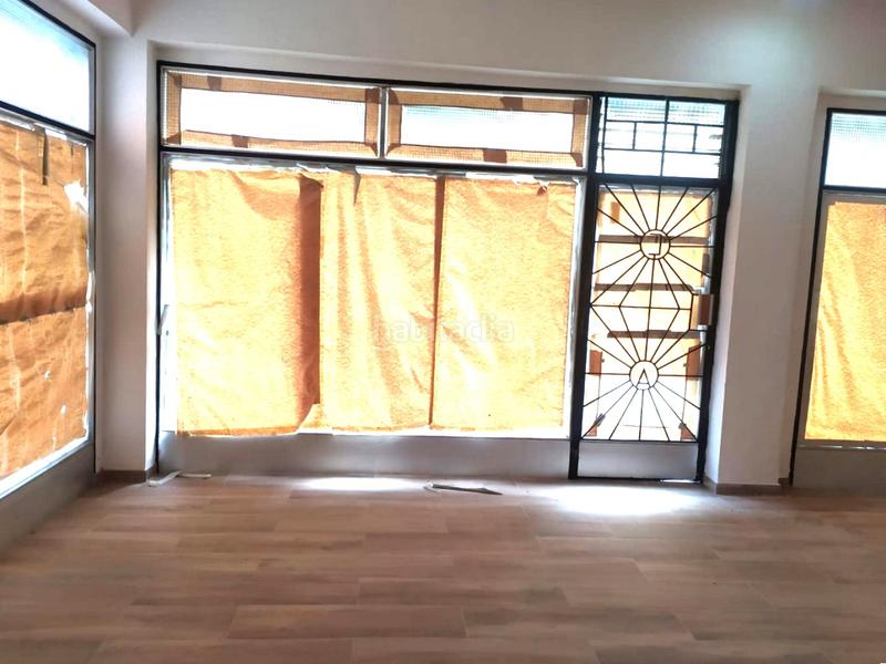 Foto c9b34f5c-a2fa-4d9f-b3f4-8573e10911e6. Alquiler local comercial buscas un local reformado para entrar? en Gijón