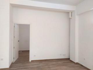 Location Local commercial  Gijón - calle jesús gonzález alonso. Buscas un local reformado para entrar?