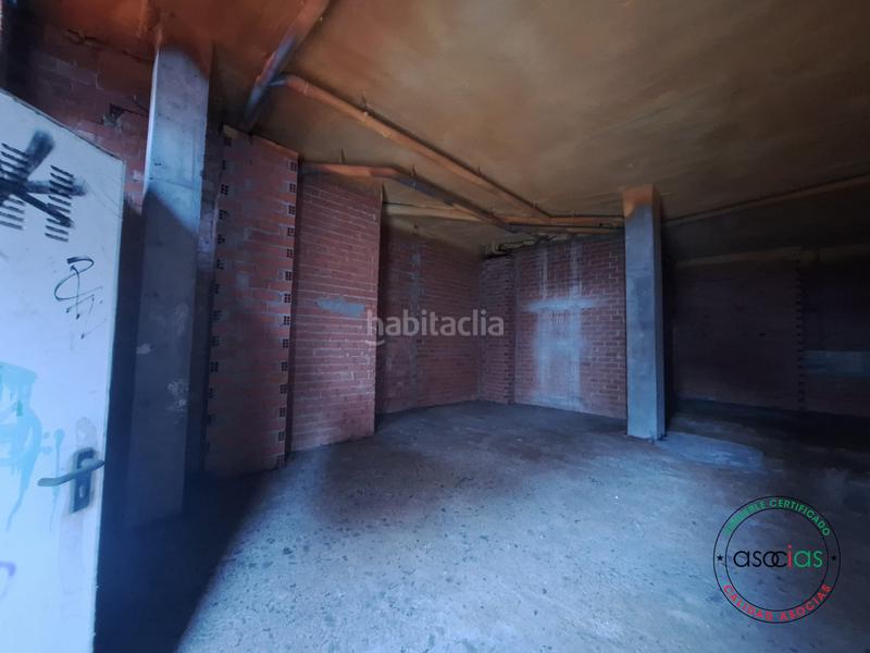 Foto 2daf2703-0610-46e5-bd1f-badcde2d7d0a. Alquiler local comercial local en bruto alquiler Viesques en Gijón